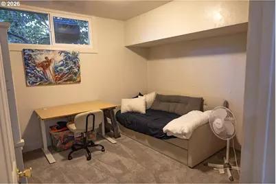 1960 W 25th Ave, Eugene, OR 97405 - Photo 15