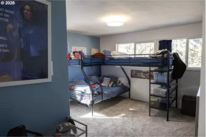 1960 W 25th Ave, Eugene, OR 97405 - Photo 9