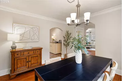 910 E 22nd Ave, Eugene, OR 97405 - Photo 11
