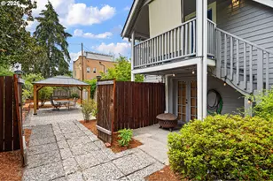 910 E 22nd Ave, Eugene, OR 97405 - Photo 33