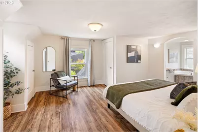 910 E 22nd Ave, Eugene, OR 97405 - Photo 17