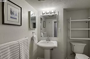 910 E 22nd Ave, Eugene, OR 97405 - Photo 29