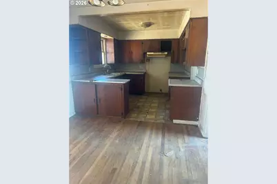 855 SE Sheridan Rd, Sheridan, OR 97378 - Photo 5