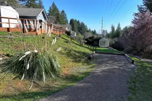 838 Marina Heights Rd, Brookings, OR 97415 - Photo 23