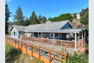 838 Marina Heights Rd, Brookings, OR 97415 - Photo 1