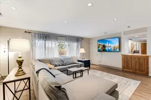 6935 SW Taylors Ferry Rd, Portland, OR 97223 - Photo 15