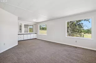 195 Woodland Rd, Goldendale, WA 98620 - Photo 3