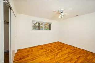 250 Rose Ct, Eugene, OR 97401 - Photo 17