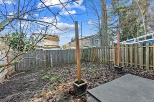 8740 N Drummond Ave, Portland, OR 97217 - Photo 35