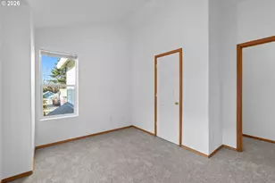 8740 N Drummond Ave, Portland, OR 97217 - Photo 27