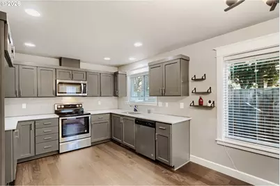 11060 NE Oregon St, Portland, OR 97220 - Photo 7
