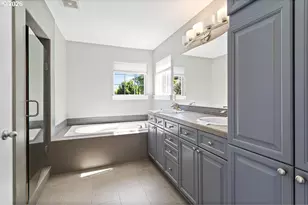 10789 SW Clear St, Tualatin, OR 97062 - Photo 37