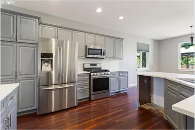 10789 SW Clear St, Tualatin, OR 97062 - Photo 13
