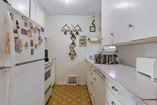 908 W 39th St, Vancouver, WA 98660 - Photo 9