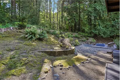 1322 SW Maplecrest Dr, Portland, OR 97219 - Photo 45