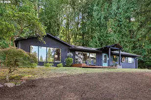 1322 SW Maplecrest Dr, Portland, OR 97219 - Photo 3