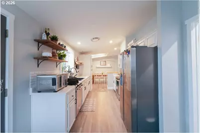 6438 Tepper Park Way NE, Keizer, OR 97303 - Photo 9