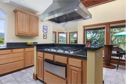 15570 Condor Rd, Cloverdale, OR 97112 - Photo 9