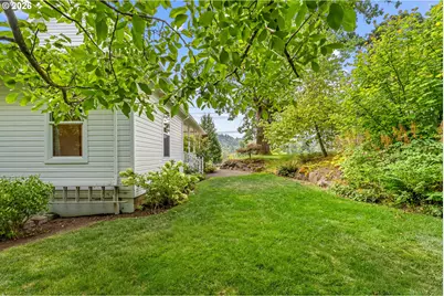 2678 5th Ave, West Linn, OR 97068 - Photo 31