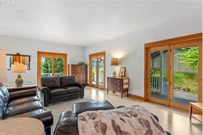 2678 5th Ave, West Linn, OR 97068 - Photo 3