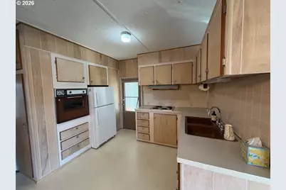 501 Division Ave #20, Eugene, OR 97404 - Photo 21