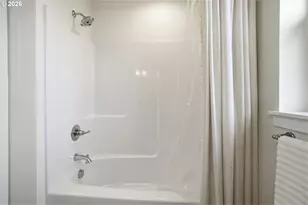 1631 SE Salmonberry Ave, Dallas, OR 97338 - Photo 35