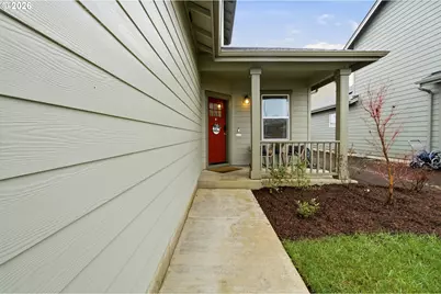 1631 SE Salmonberry Ave, Dallas, OR 97338 - Photo 3