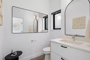 4566 NE Cesar E Chavez Blvd, Portland, OR 97211 - Photo 21