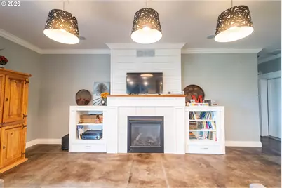 10305 Leonard Ln, Island City, OR 97850 - Photo 3