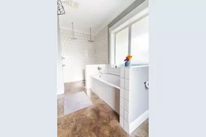 10305 Leonard Ln, Island City, OR 97850 - Photo 17