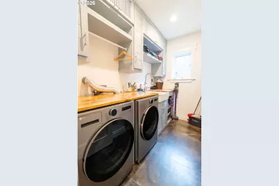 10305 Leonard Ln, Island City, OR 97850 - Photo 25