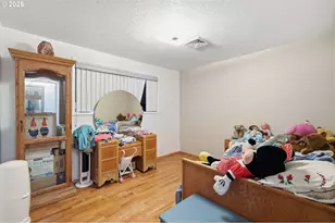 1000 Saville Ave, Eugene, OR 97404 - Photo 37