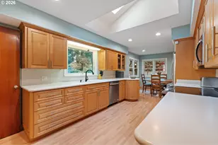 656 NE 148th Ave, Portland, OR 97230 - Photo 15