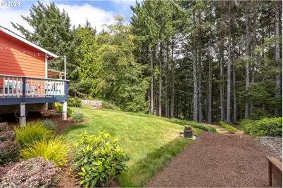 1858 SW Coast Ave, Lincoln City, OR 97367 - Photo 27