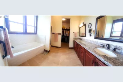 18700 NW Adcock Rd, Yamhill, OR 97148 - Photo 15