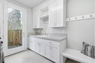 16200 Waluga Dr, Lake Oswego, OR 97035 - Photo 11