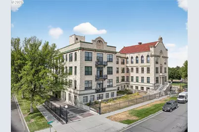 2365 4th St #201, Baker City, OR 97814 - Photo 1