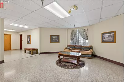 2365 4th St #201, Baker City, OR 97814 - Photo 3