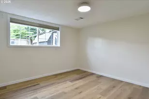 12509 NE Beech St, Portland, OR 97230 - Photo 23