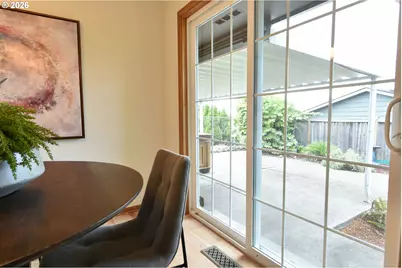 12509 NE Beech St, Portland, OR 97230 - Photo 11