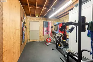 1148 Karen Way, Salem, OR 97304 - Photo 39