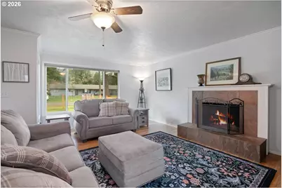 247 Cedar St, Lyons, OR 97358 - Photo 3