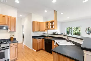 780 Henderson Rd, Hood River, OR 97031 - Photo 9