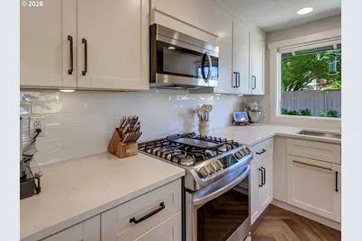 1800 N Cedar St, Newberg, OR 97132 - Photo 17
