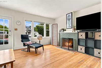 1318 SE Palm St, Portland, OR 97214 - Photo 3
