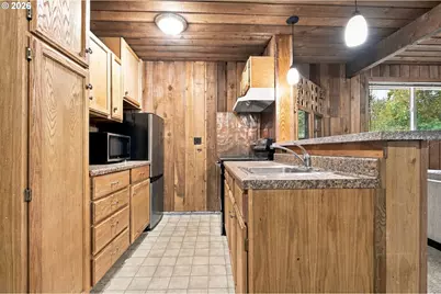 1335 NW 128th Ave, Portland, OR 97229 - Photo 39