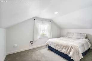 6362 N Commercial Ave, Portland, OR 97217 - Photo 29