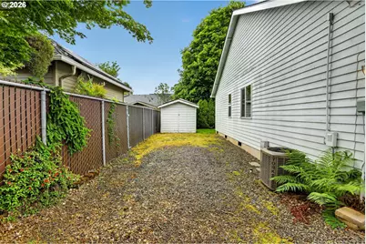 2750 NE Elliott Ave, Gresham, OR 97030 - Photo 39
