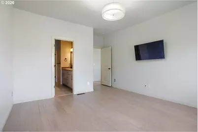 11560 SE Aquila St, Happy Valley, OR 97086 - Photo 17