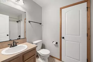 13325 SE Ramona St, Portland, OR 97236 - Photo 27